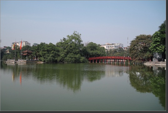 Hoan Kiem Lake - day